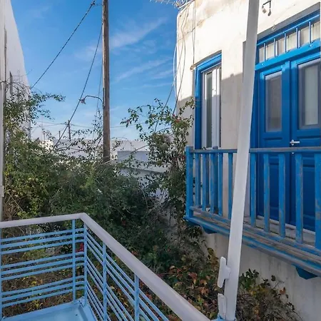 בית נופש Rustic House In *