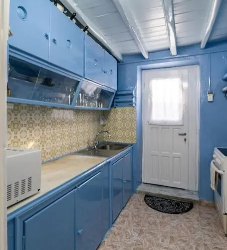 Rustic House In * פלאקה