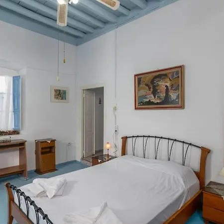 Rustic House In Plaka Σπίτι διακοπών *