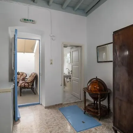 Rustic House In Plaka Σπίτι διακοπών *