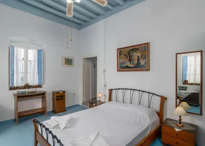 Rustic House In 別荘 *